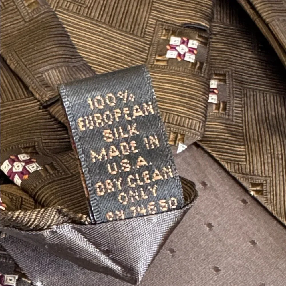 Audrey Buckner Silk Tie